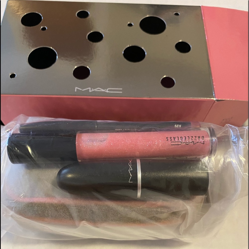 MAC Put a Spell on You Pink Lip Bag Set-NWT